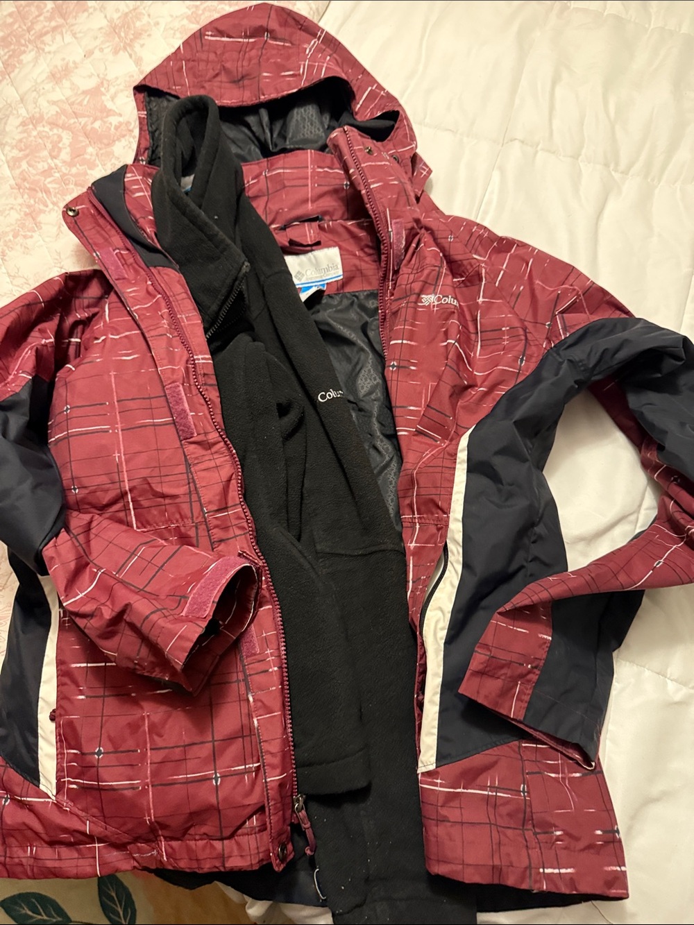 Women’s Columbia Maroon and Navy Plaid Hooded Jacket xl 2 pieces